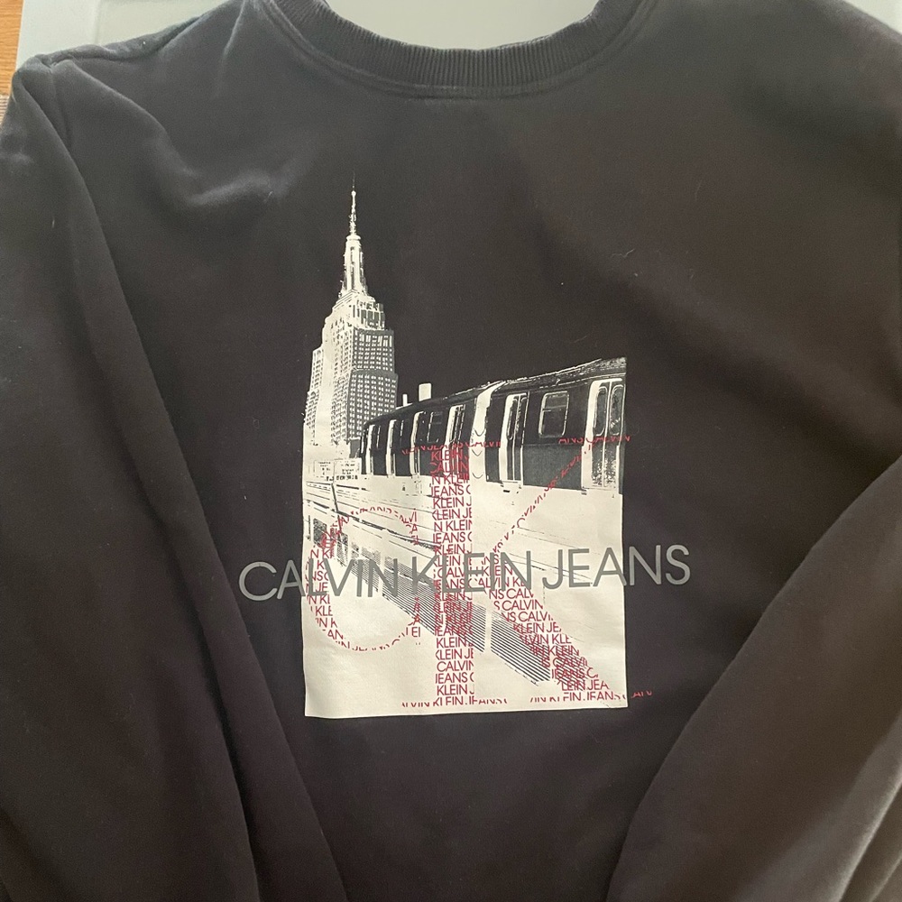 Men’s large Calvin Klein crew neck sweatshirt